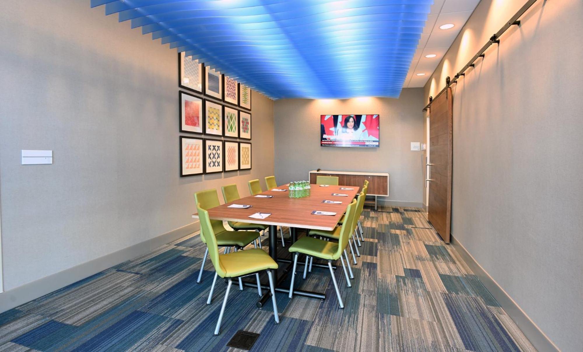 Holiday Inn Express & Suites - Aurora By Ihg Exteriér fotografie